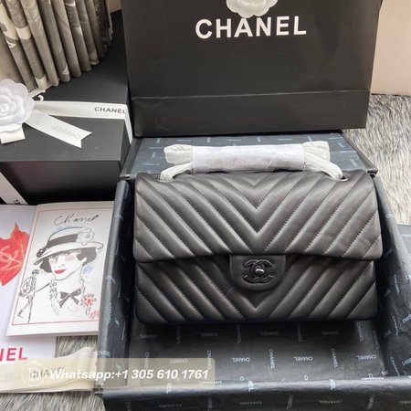 Chanel a1112