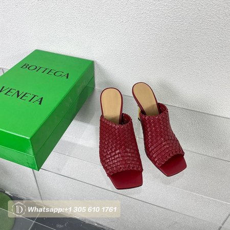 Bottega Veneta Red Intrecciato Curve Heeled Sandals 34-41