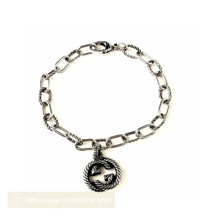 Gucci Twisted G Bracelet in Sterling Silver