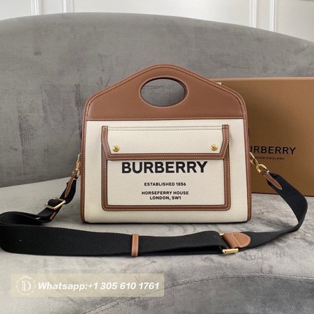 Burberry Pocket Tote 80367841