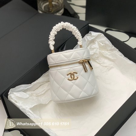 Chanel Bucket Bag 2729