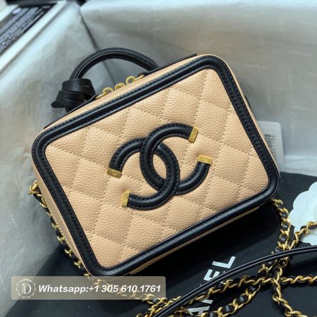 Chanel CC Filigree Vanity Case Quilted Diamond Large Beige/Black