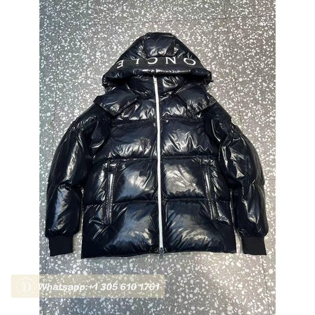 Moncler Autumn And Winter Hooded Down Jacket