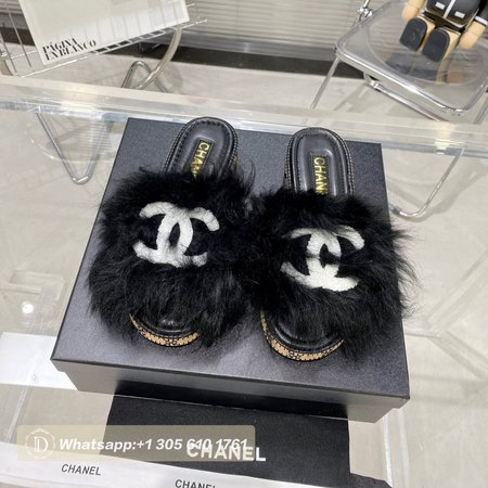 Chanel Slippers Black 35-40