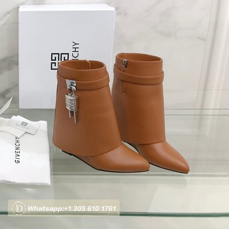 Givenchy Shark Lock Boots In Leather 35-39