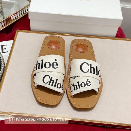 Chloe Woody Flat Mule 35-40